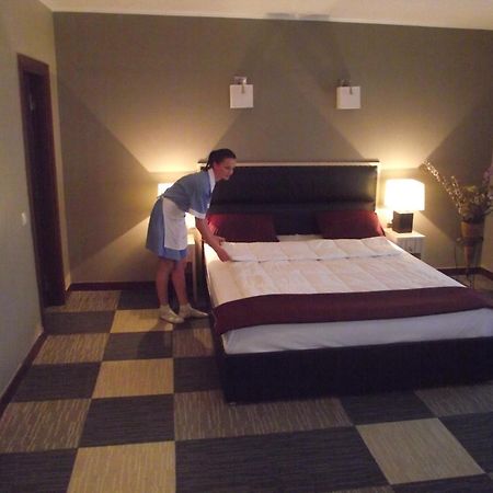 Aktau Hotel Eksteriør billede