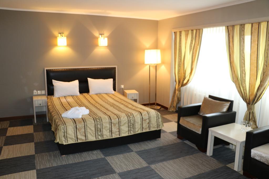Aktau Hotel Eksteriør billede