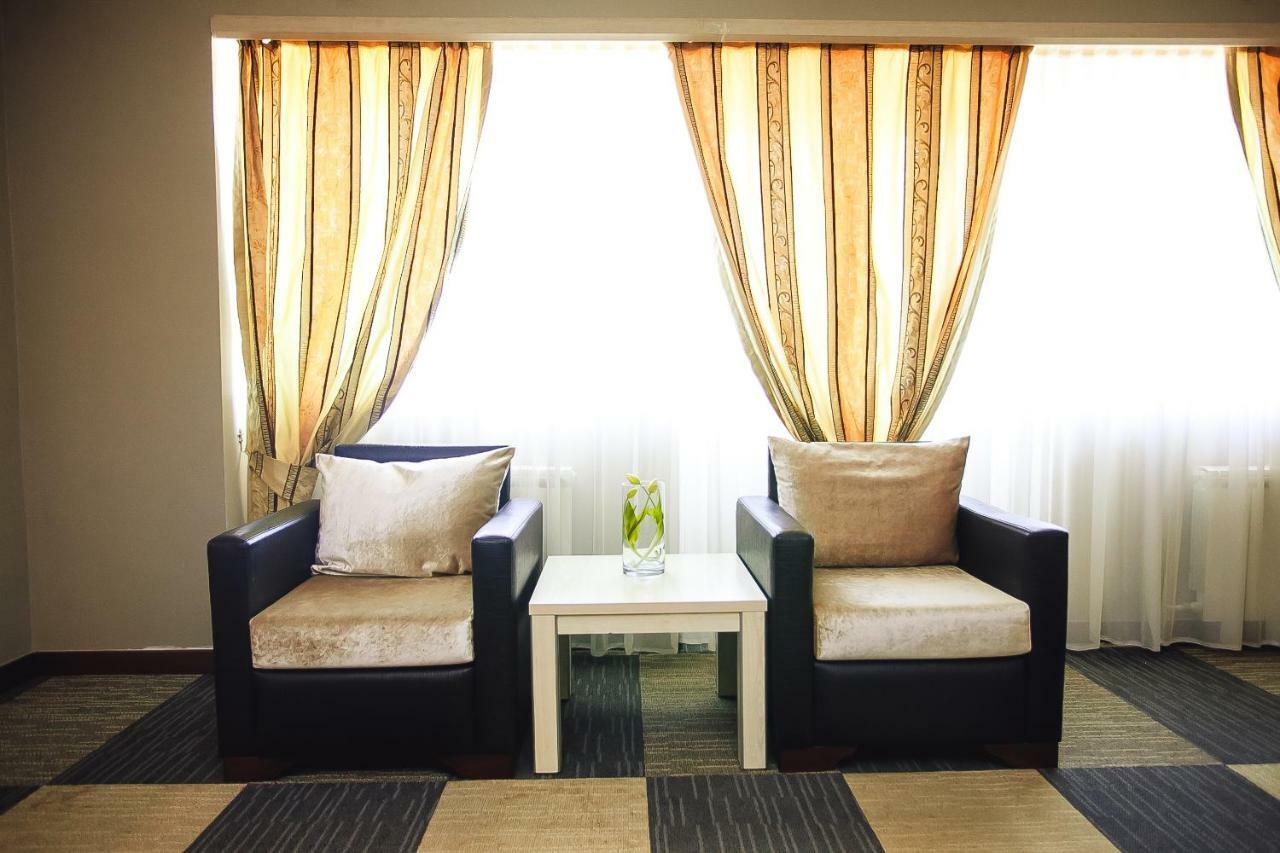 Aktau Hotel Eksteriør billede